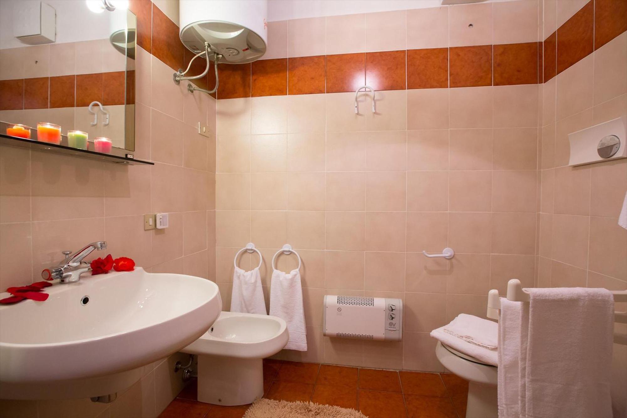 Menaggio Poggio Fiorito Loggetta Appartement Buitenkant foto